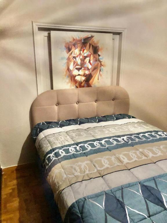Economy Shared Apartment E In Central أثينا المظهر الخارجي الصورة