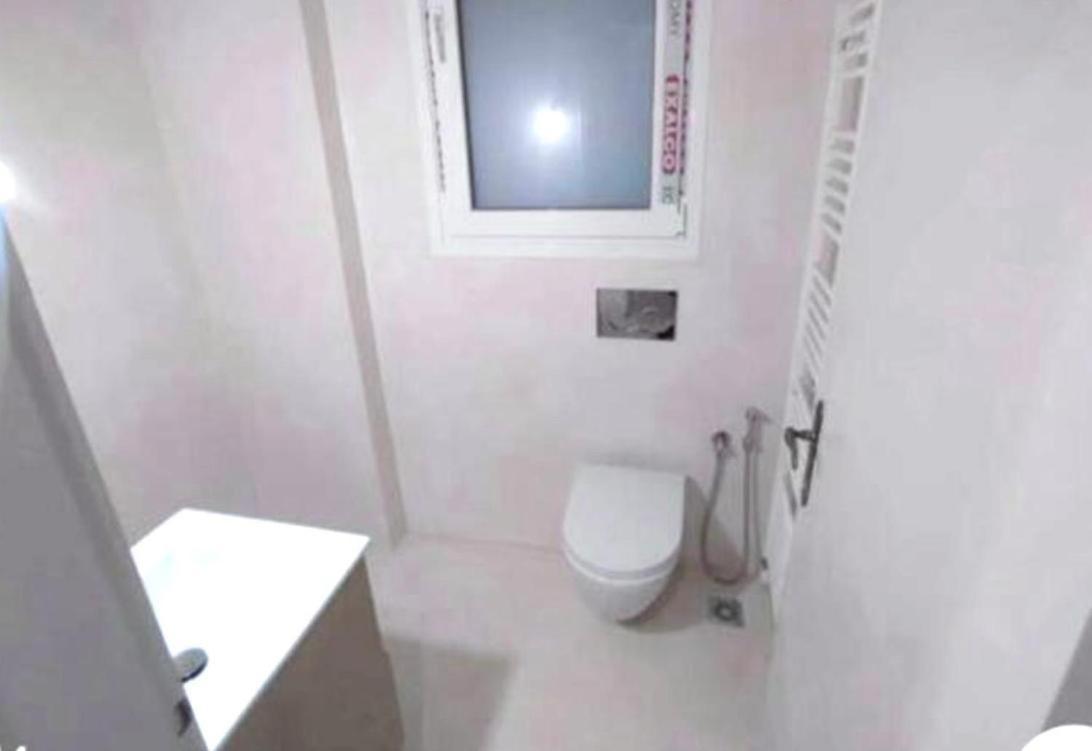 Economy Shared Apartment E In Central أثينا المظهر الخارجي الصورة